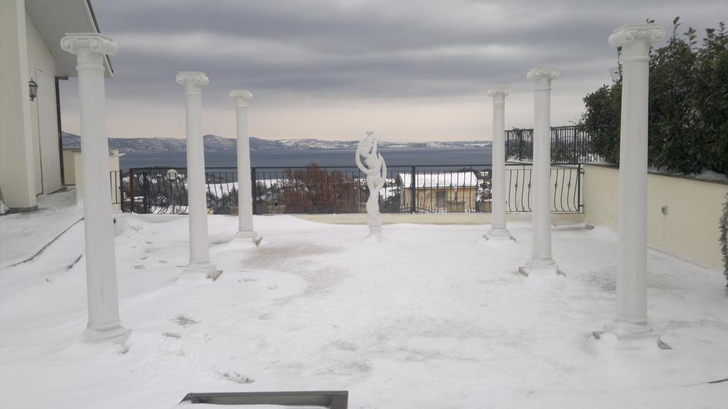 براتشيانو The White Villa المظهر الخارجي الصورة